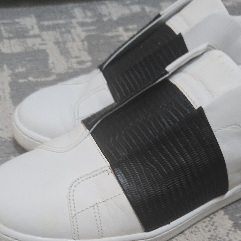 Vince White and Black Slip-On Sneakers - Picture 6 of 12